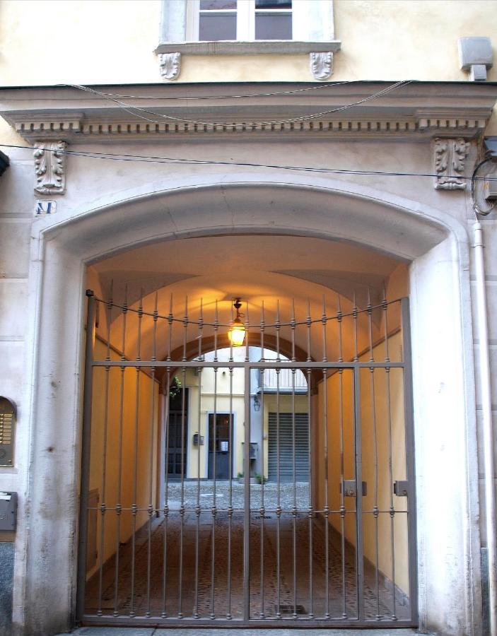 La Casa Del Cuore Турин Экстерьер фото